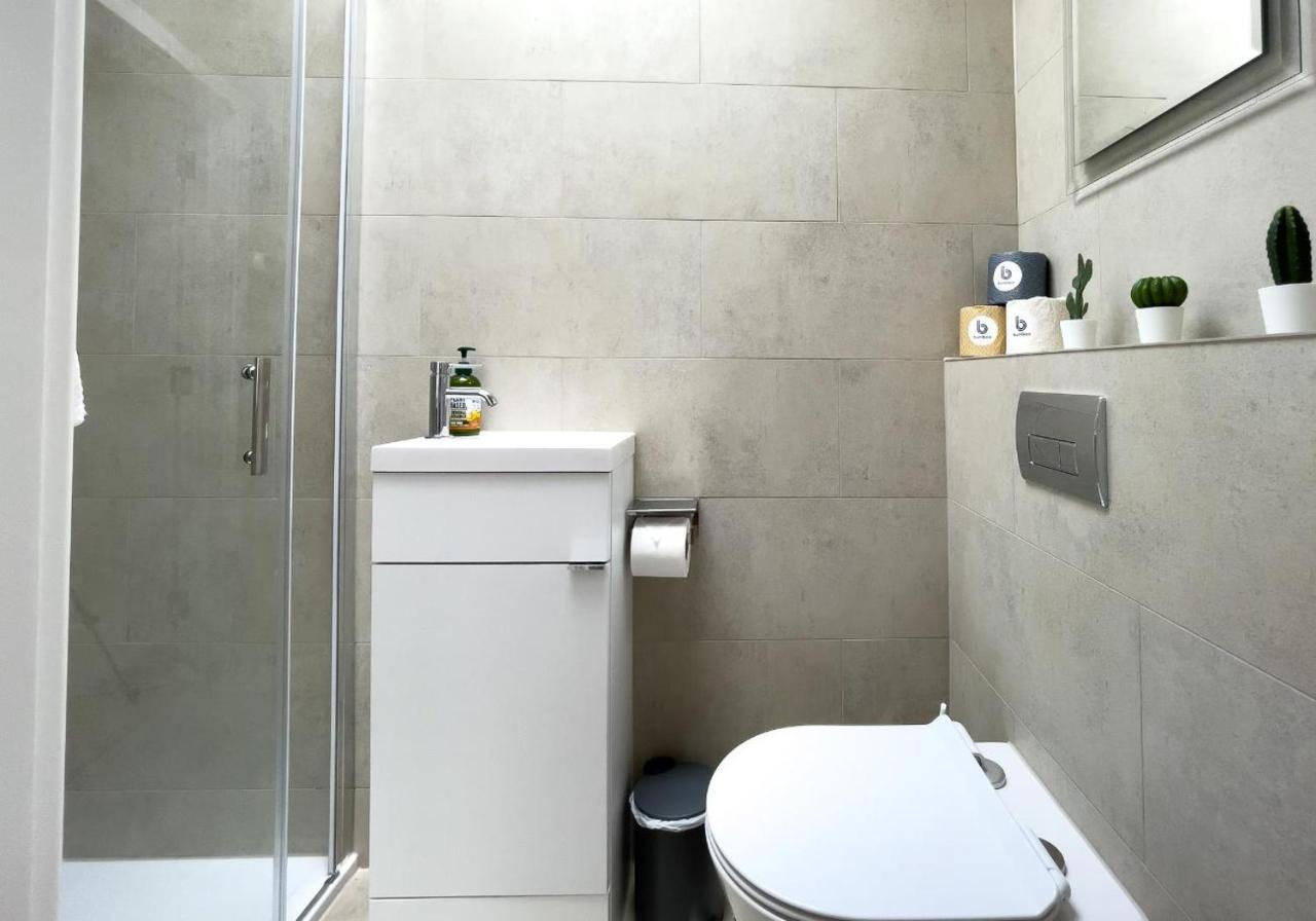Mews 3 With Free Parking - By My Getaways Hove