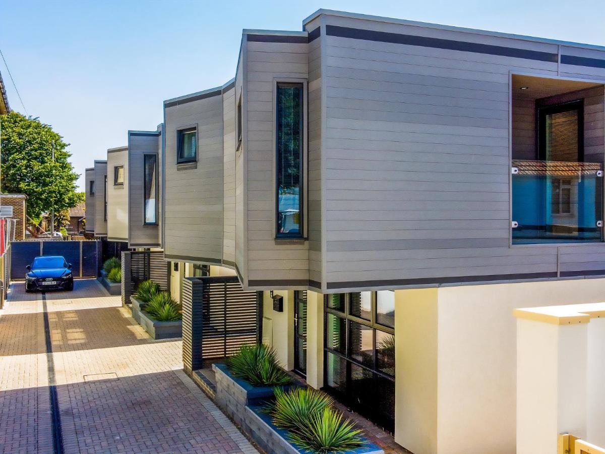 Hébergement de vacances Mews 3 With Free Parking - By My Getaways *